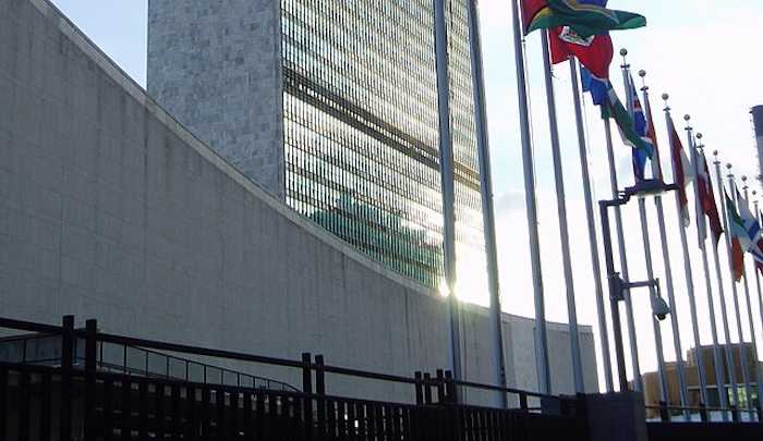 The United Nations Secretariat Building by Steve Cadman, Creative Commons Attribution-Share Alike 2.0